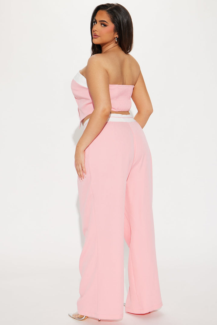 https://cdn.shopify.com/s/files/1/0293/9277/files/05-17-24_S4_13_SM5692_Pink_HY_PC_10-42-07_PLUS_9049_PXF.jpg?v=1721766408