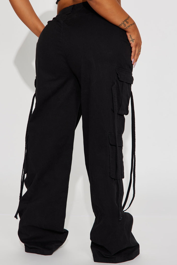 https://cdn.shopify.com/s/files/1/0293/9277/files/06-08-23Studio4_CXB_AS_14-40-47_39_SEA01281912WTA_Black_6527_PLUS_CM.jpg?v=1686775810