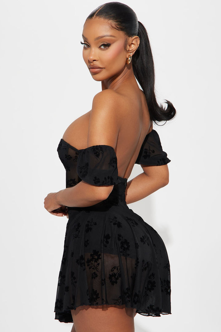 https://cdn.shopify.com/s/files/1/0293/9277/files/11-18-24_S2_4_11280D_Black_CXB_RL_13-37-07_21344_CM.jpg?v=1732139342