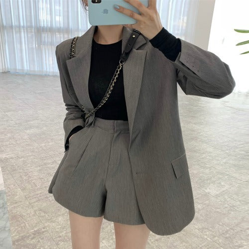 Spring New Loose Small Suit Coat Women's High Waist A- Line Wide Leg Suit Shorts