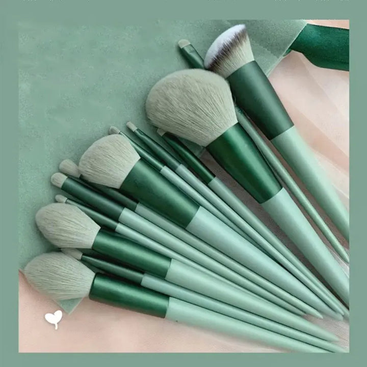 13Pieces Soft Fluffy Makeup Brushes Set